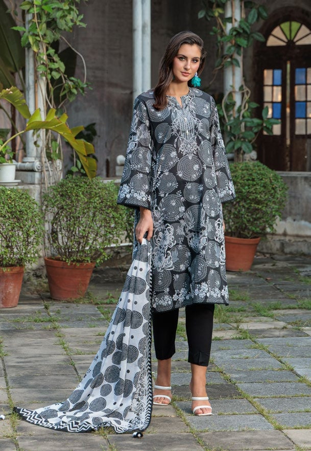 GulAhmed Luxe Petals Printed Lawn Suit