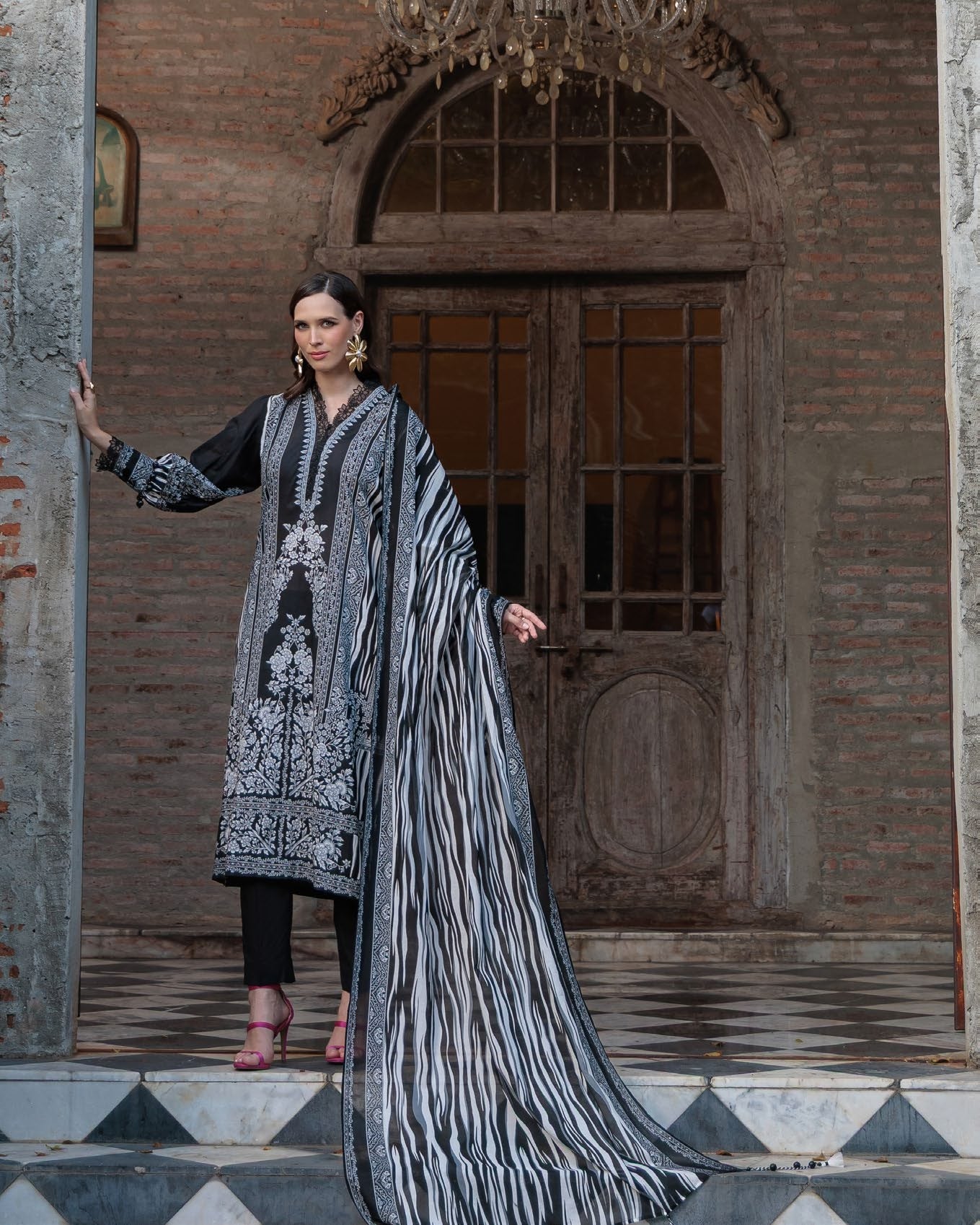 GulAhmed Pastel Charm Printed Lawn Suit