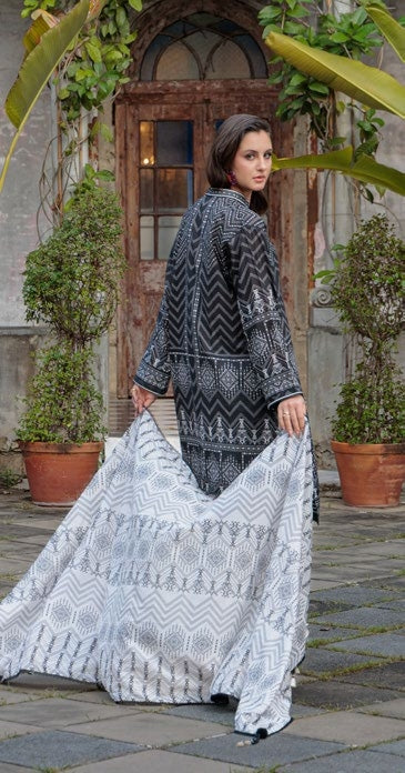GulAhmed Floral Grace Printed Lawn Suit