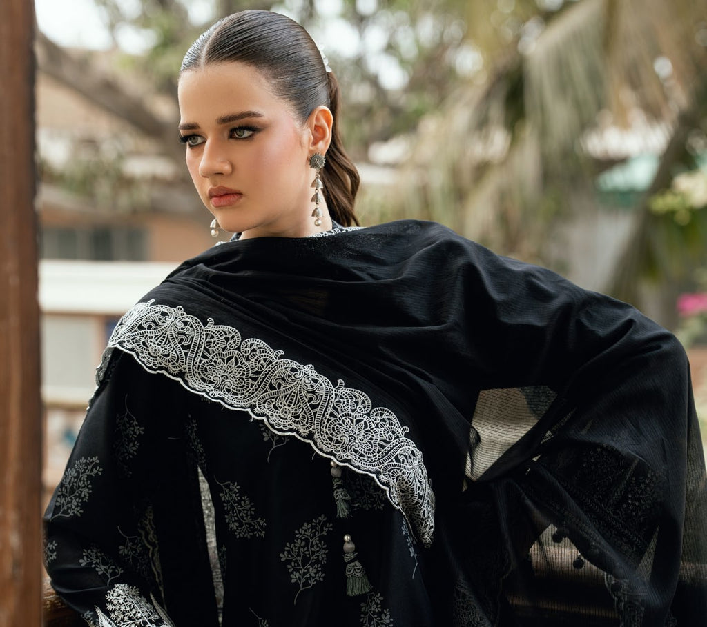GulAhmed Elegant Drift Embroidered Lawn Suit