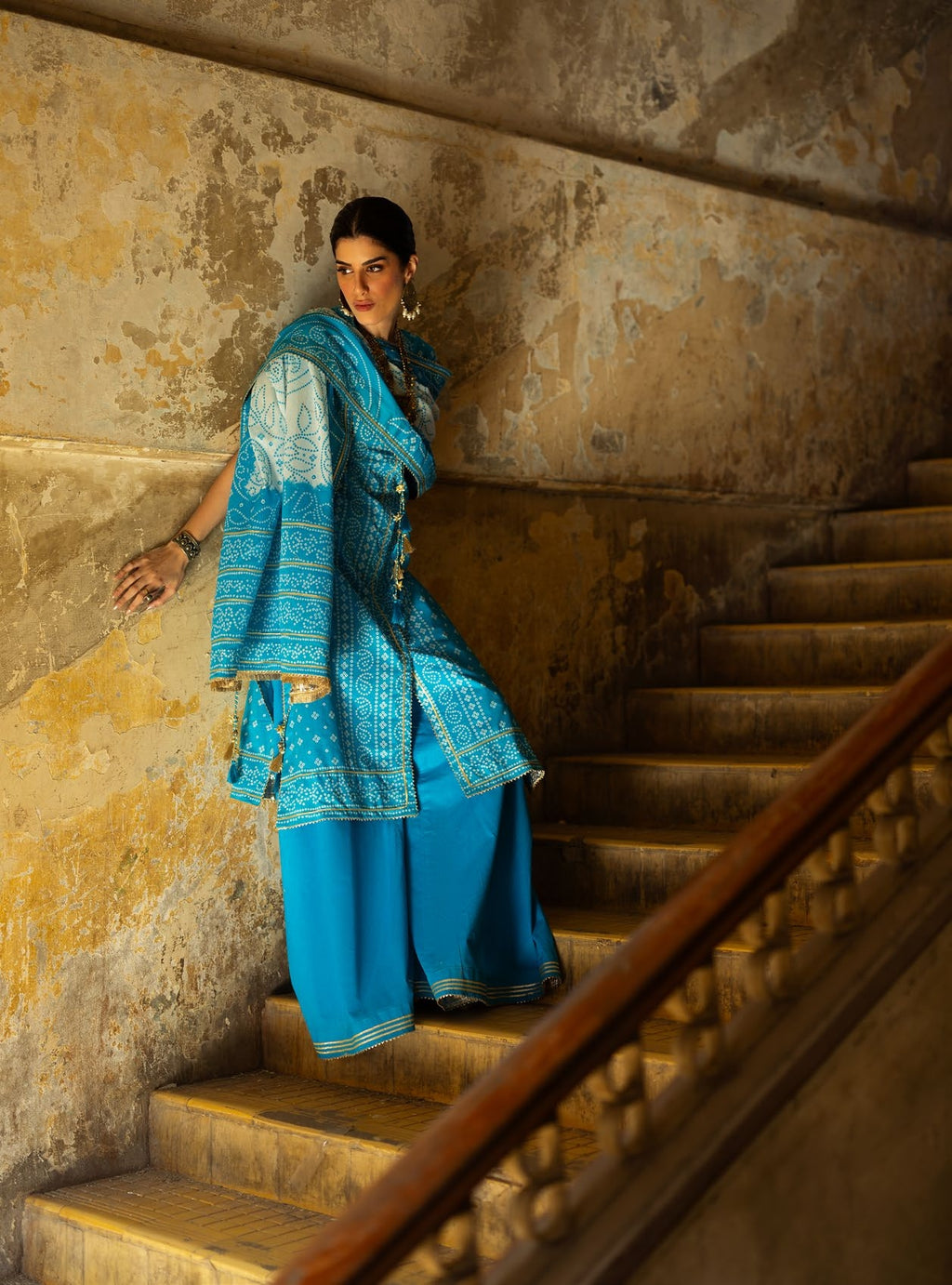 GulAhmed Chunri Printed Lawn 3 Piece Suit
