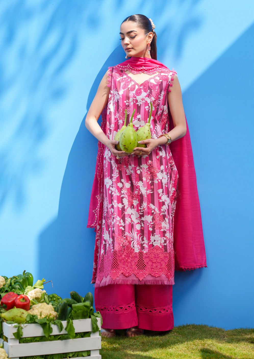 Parishay Azmir Printed Lawn 3 Piece Suit