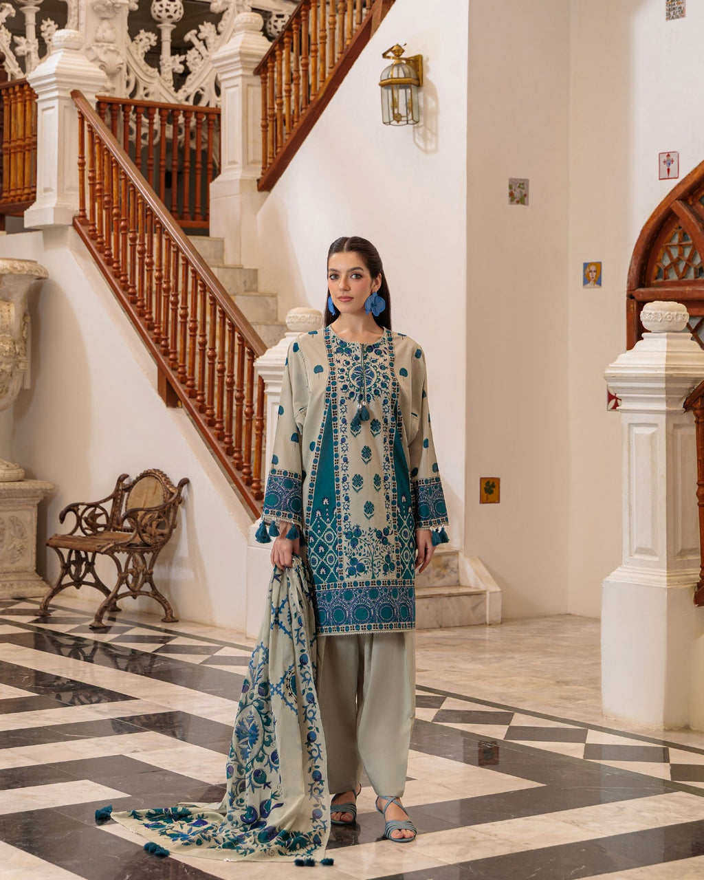 GulAhmed Bloom Whisper Printed Lawn Suit