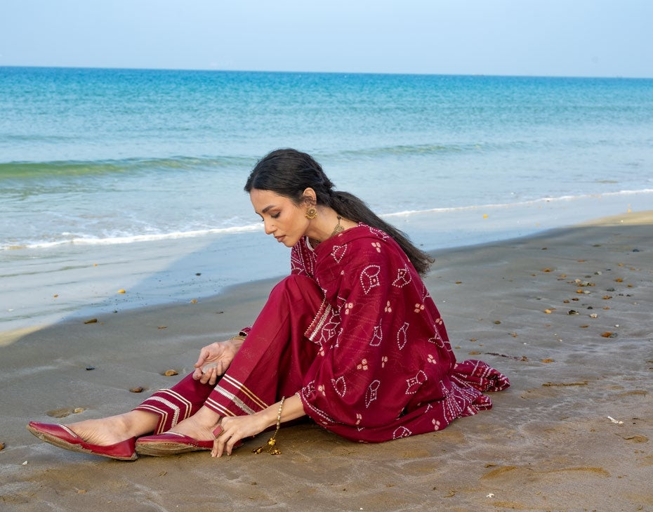 GulAhmed Chunri Printed Lawn 3 Piece Suit