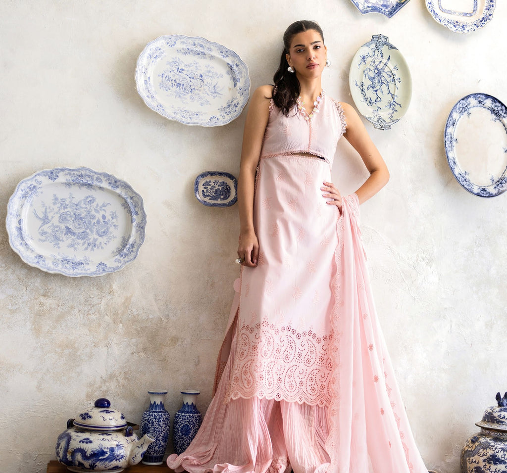 3-piece suit Fancy Embroidered printed │GulAhmed Lawn│Freesia