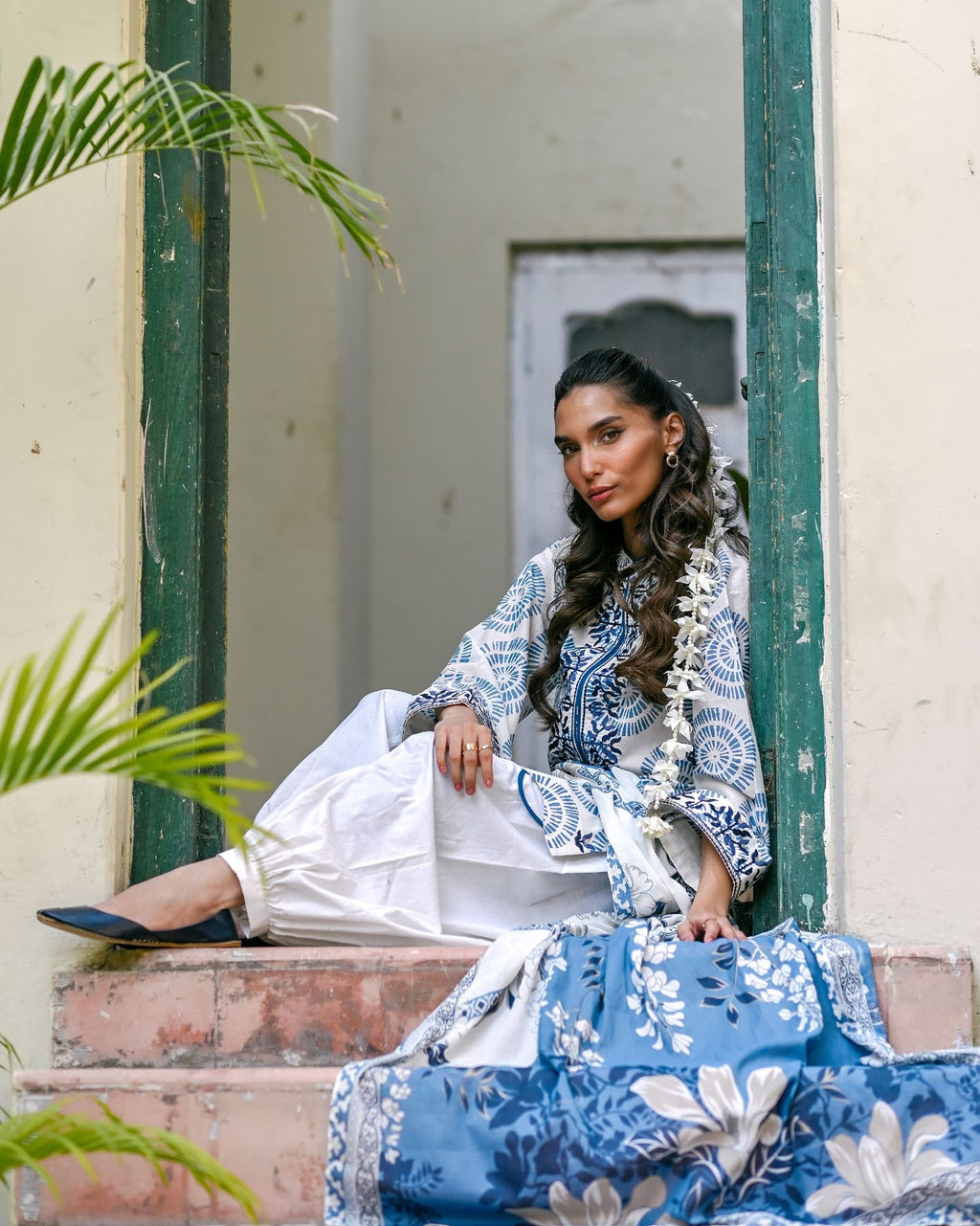 GulAhmed Velvet Bloom Embroidered Lawn Suit