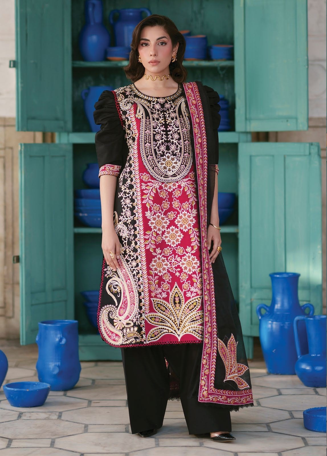 Nilofer Luxury Lawn 26  3 Piece Suit