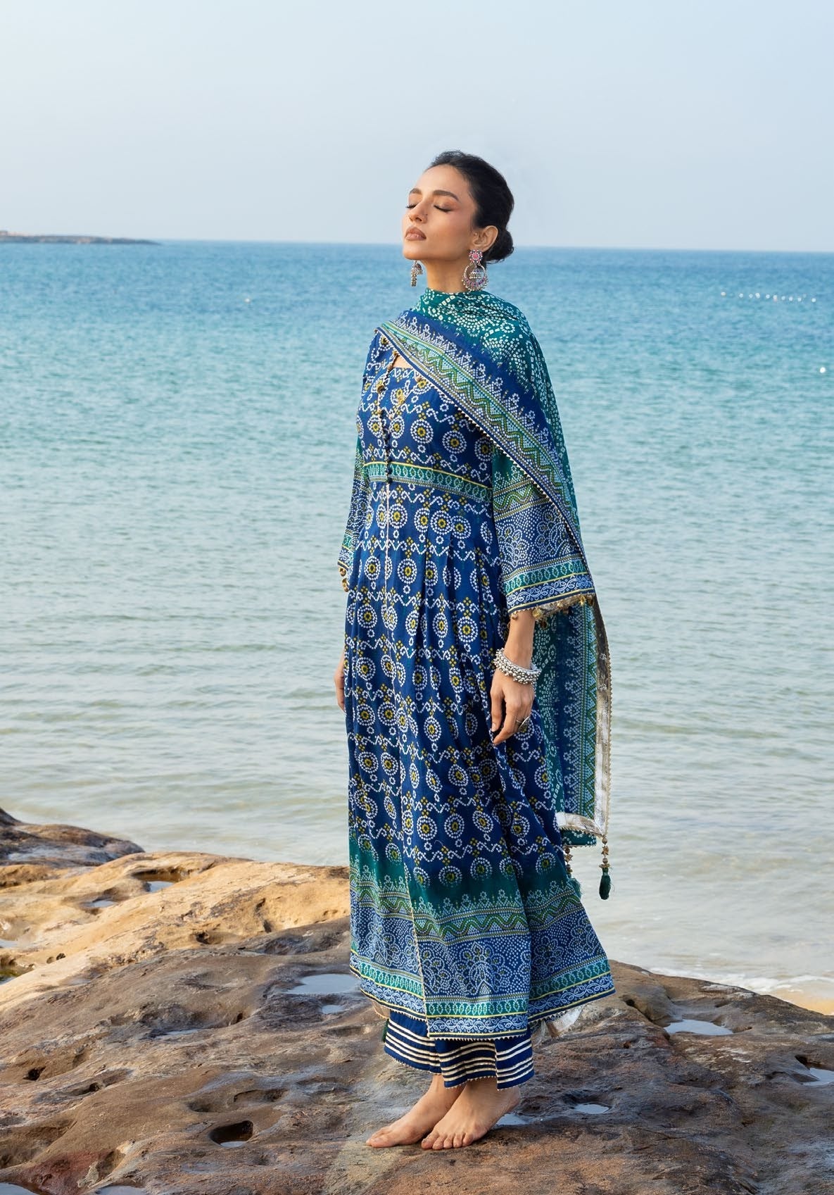 GulAhmed Chunri Printed Lawn 3 Piece Suit