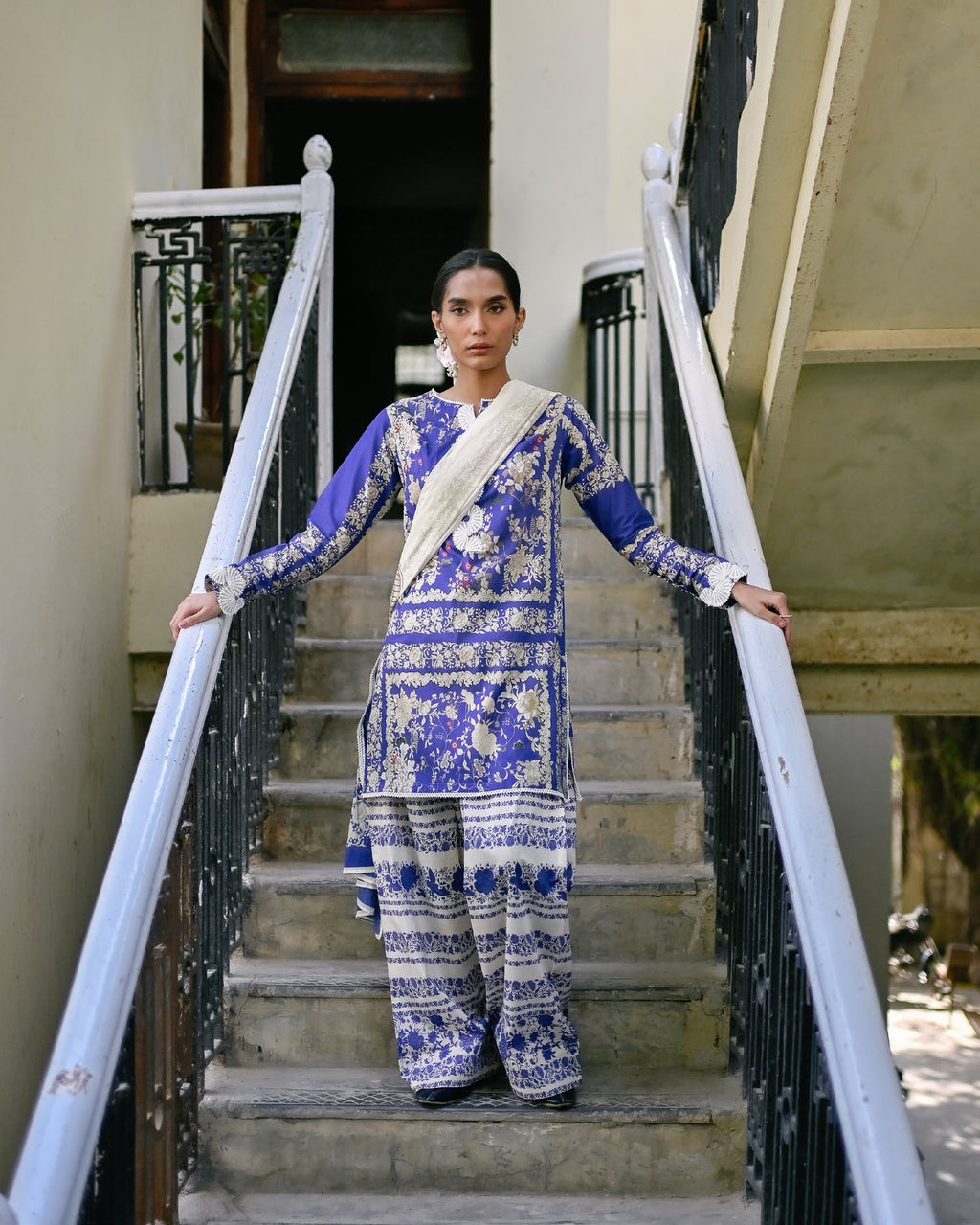 GulAhmed Printed Elegance Embroidered Lawn Suit