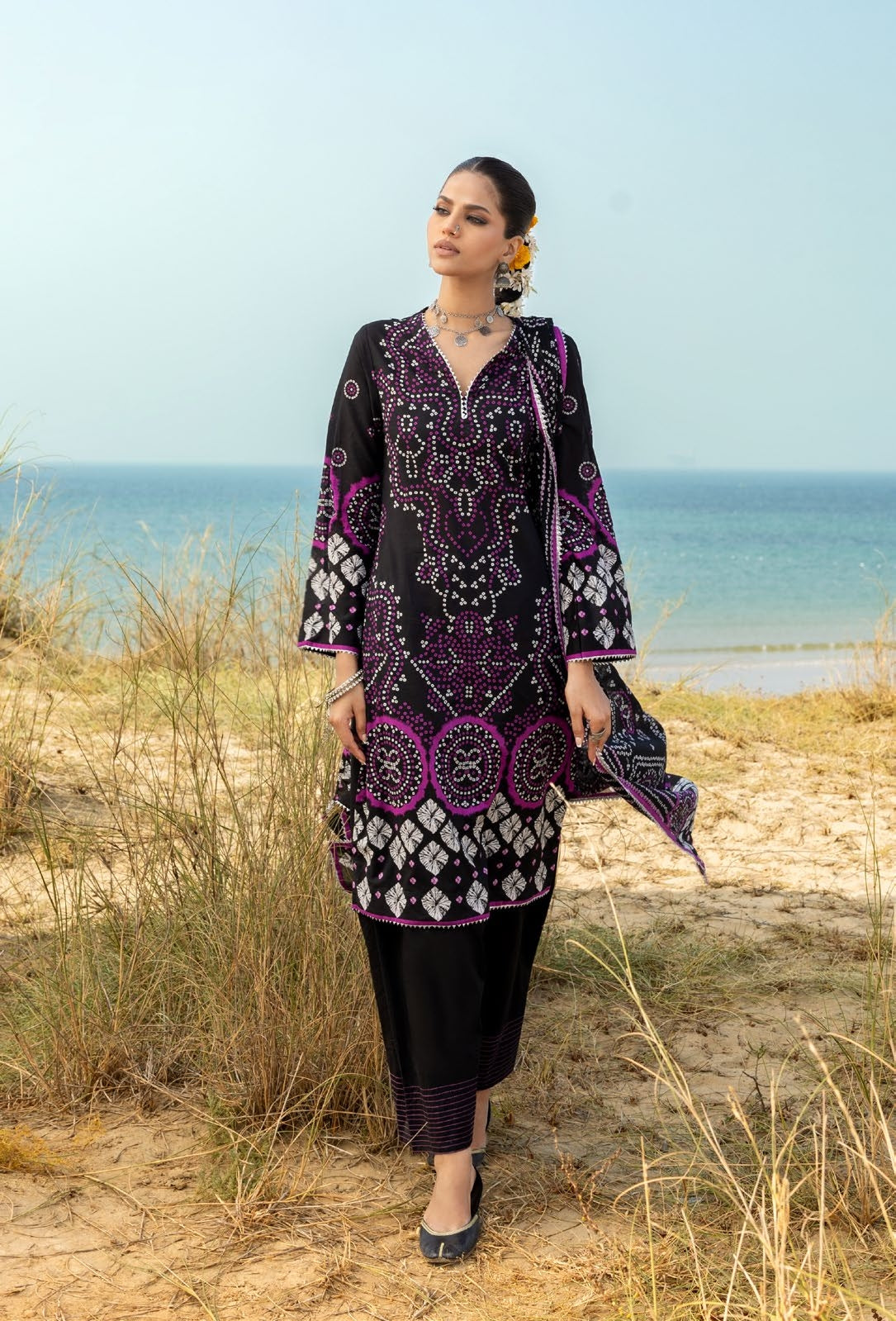 GulAhmed Chunri Printed Lawn 3 Piece Suit