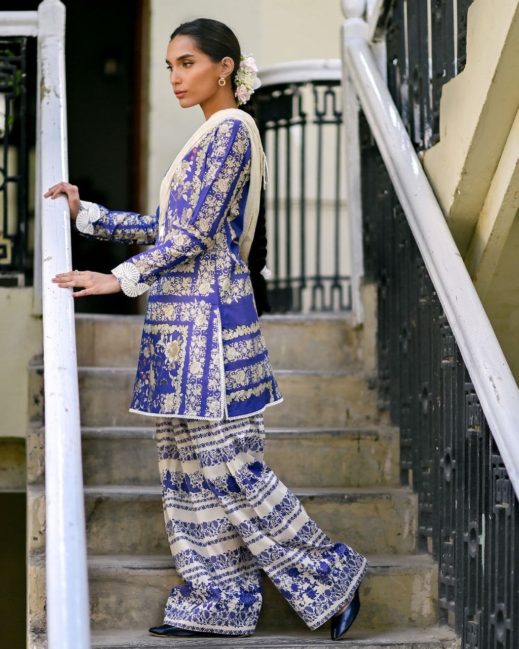 GulAhmed Printed Elegance Embroidered Lawn Suit