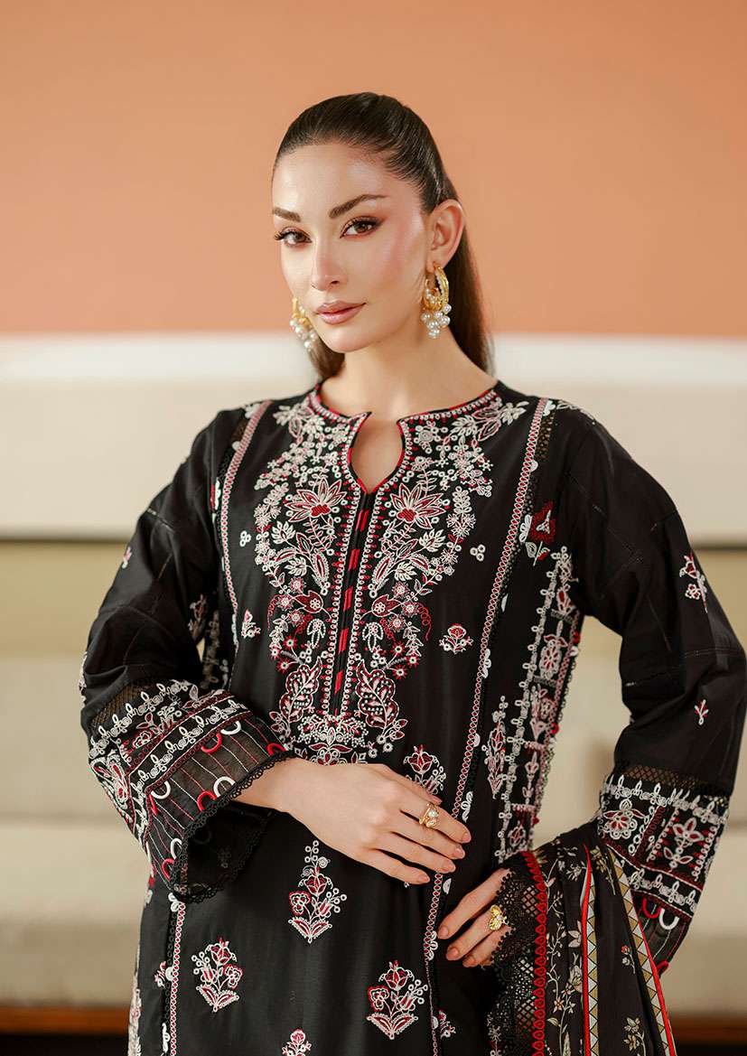 3-piece unstitched Lawn Suit ┃Zellbury