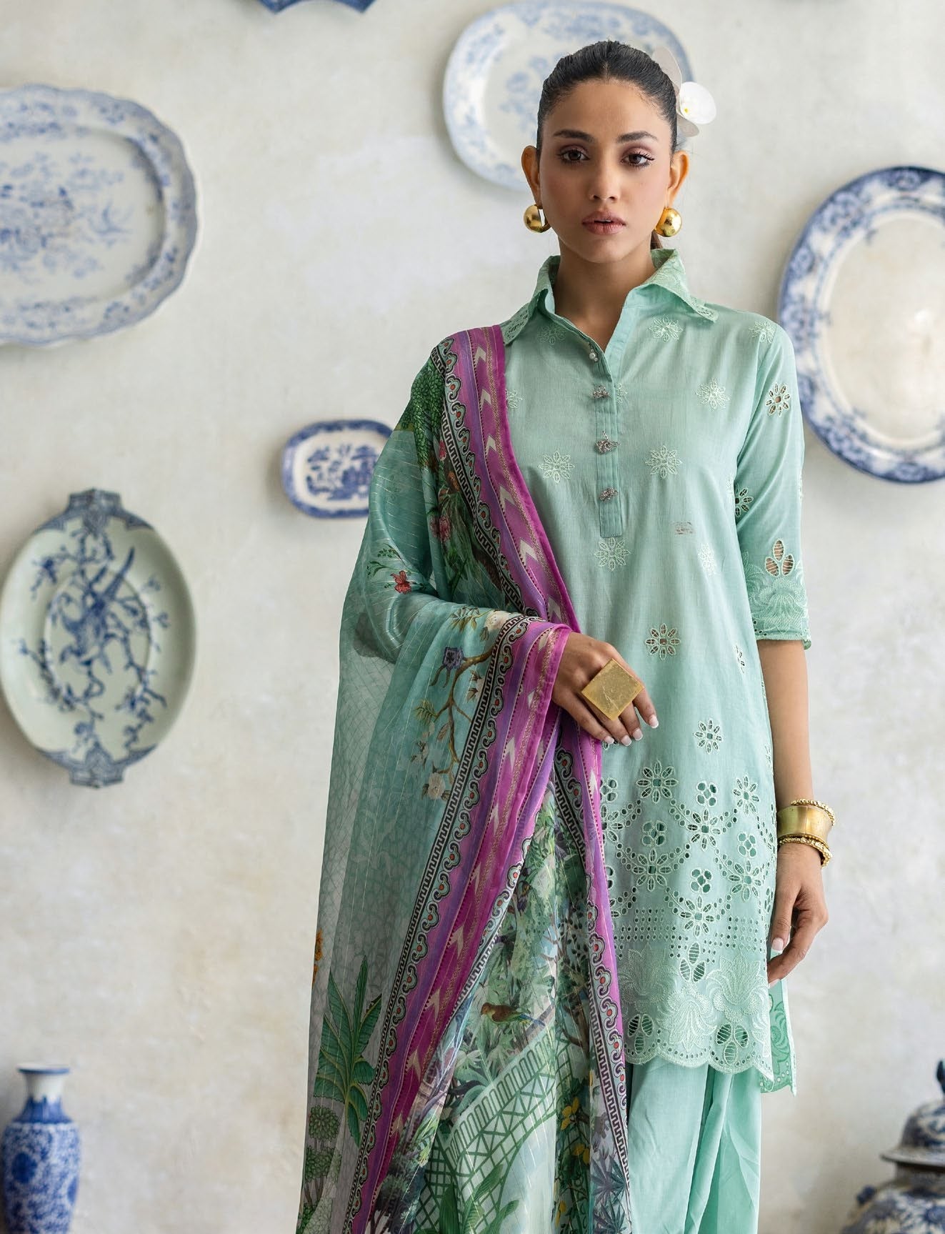 3-piece suit embroidered printed │GulAhmed Lawn│Freesia