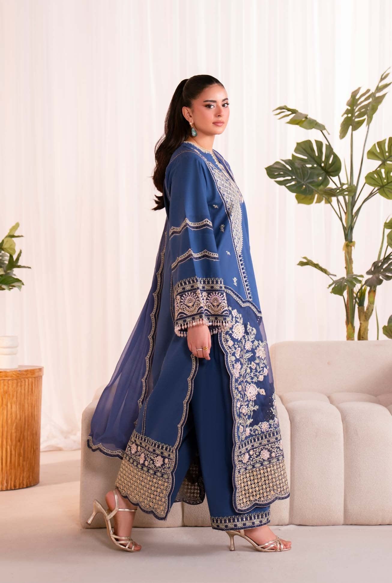 Maryum & Maria unstitched Lawn