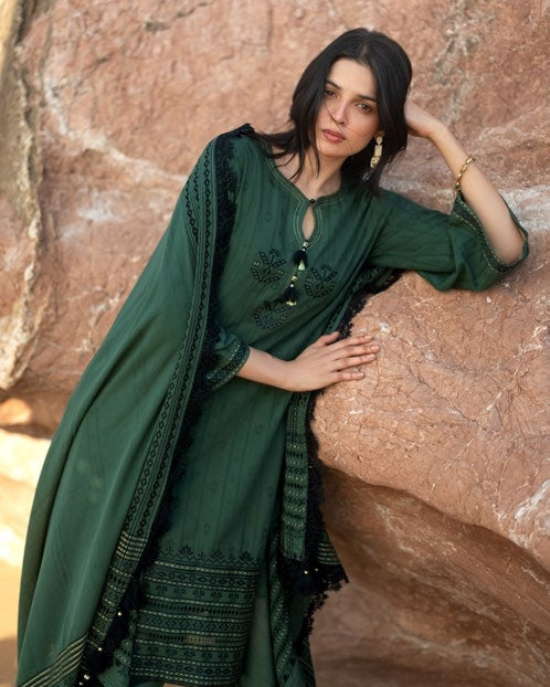 GulAhmed Chunri Luxury Jacquard 3 Piece Suit