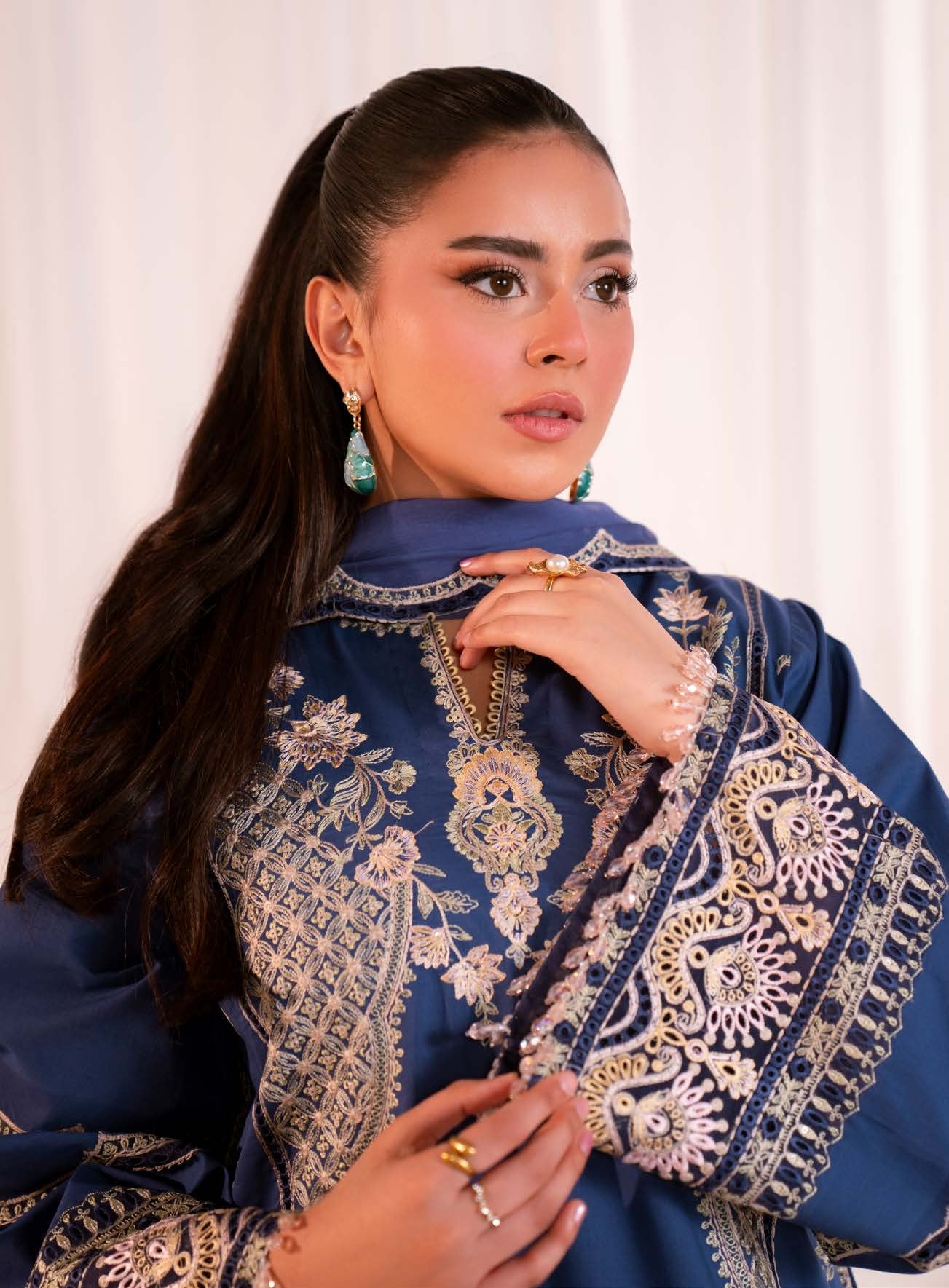 Maryum & Maria unstitched Lawn