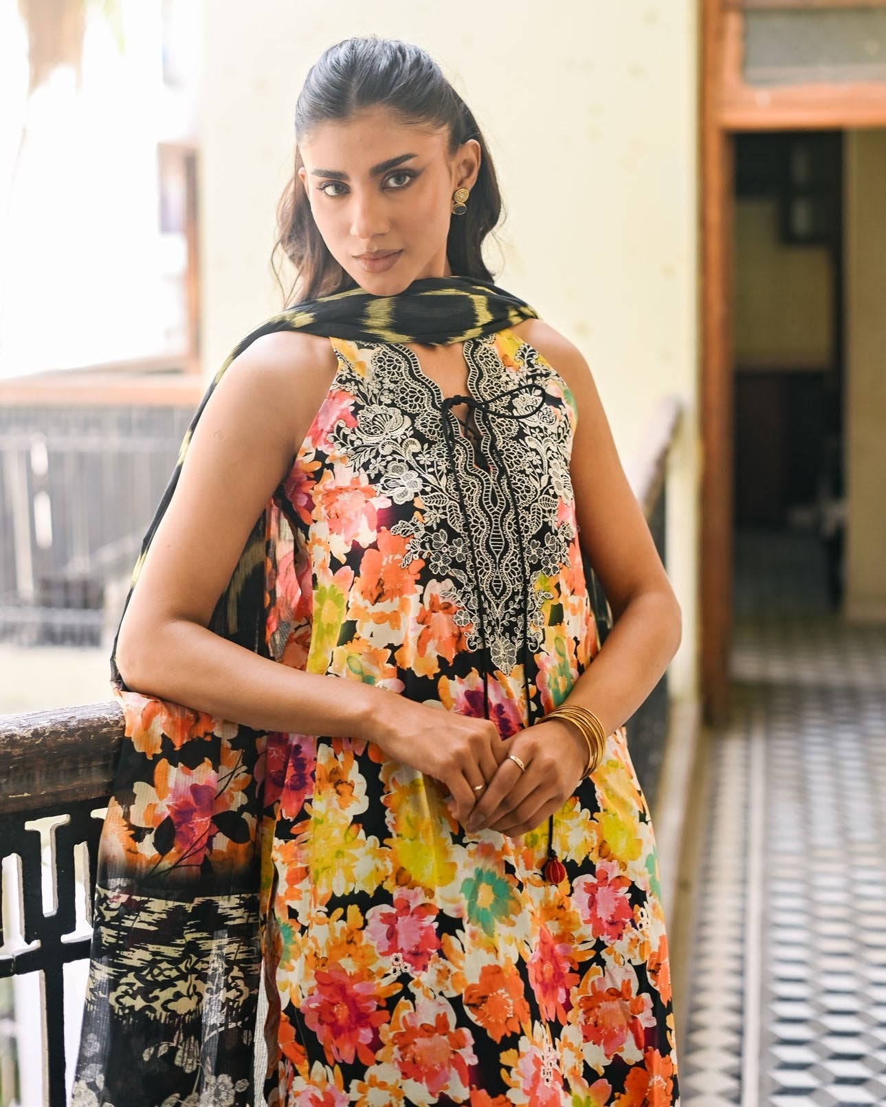 GulAhmed Elegant Drift Embroidered Lawn Suit