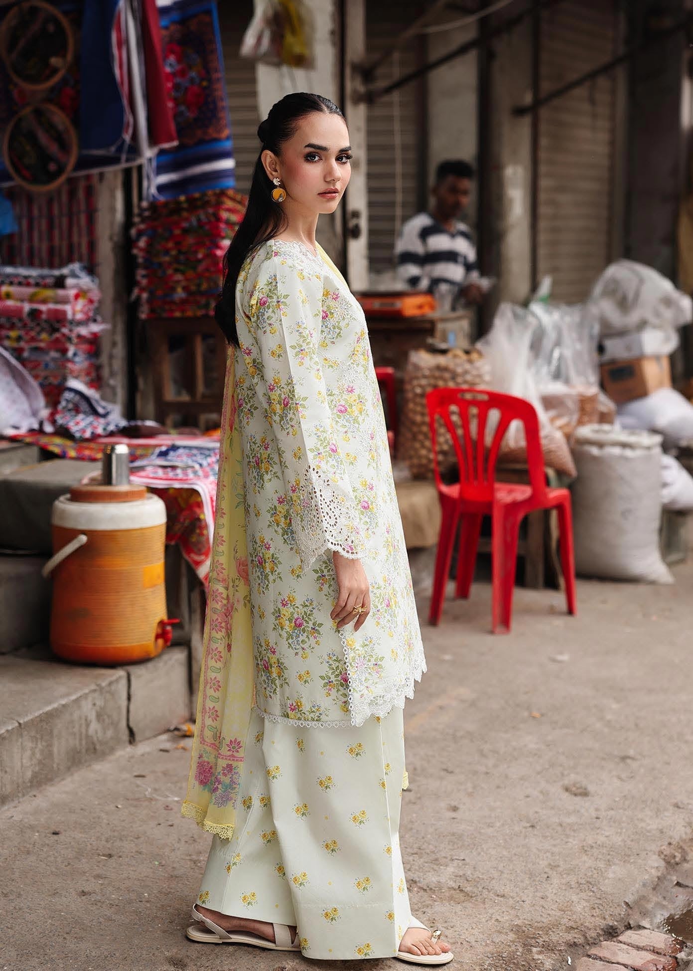 RajBari Nissa Floral Symphony Embroidered Lawn Unstitched 3Pc Suit