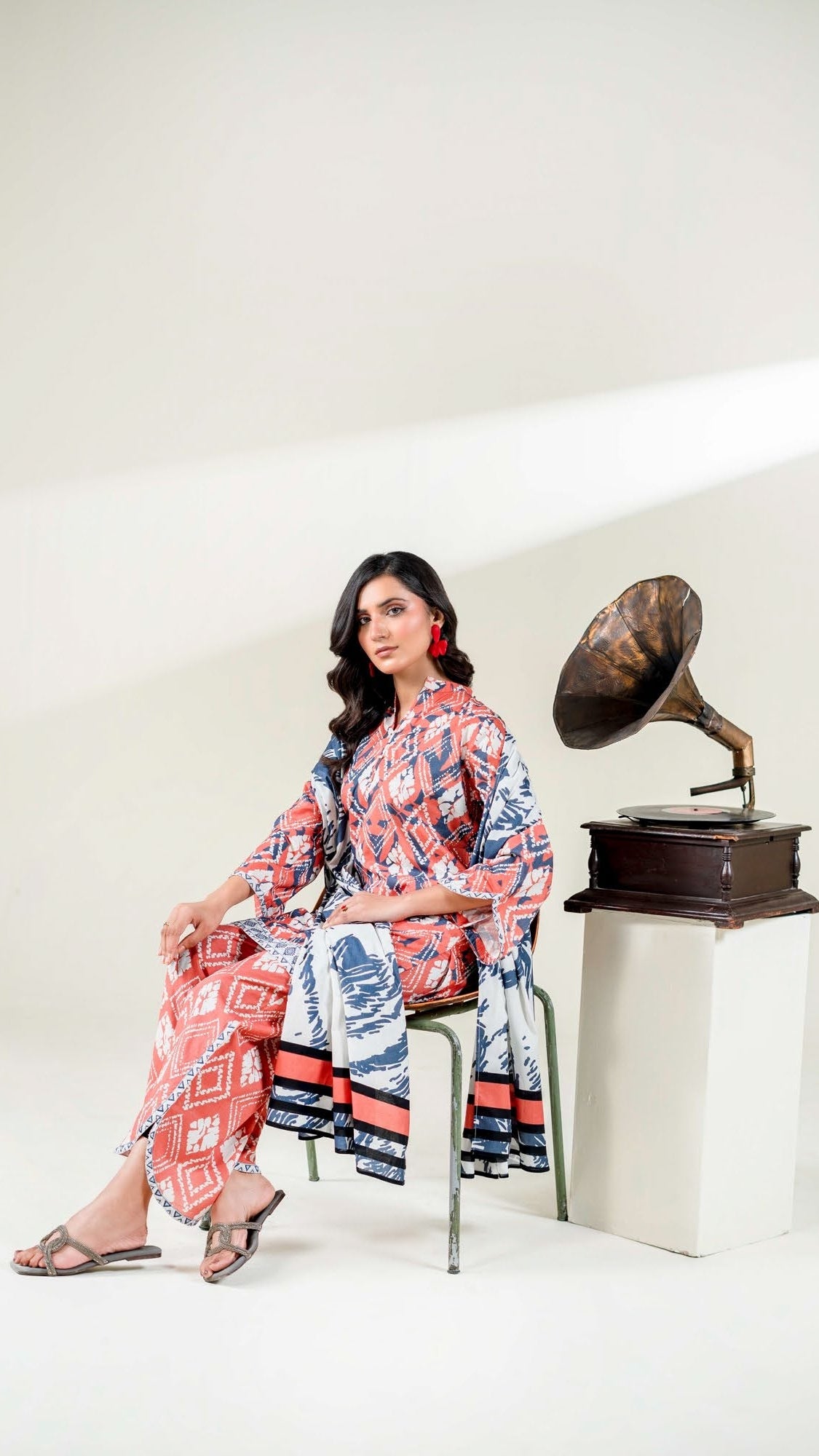 3-piece printed │Noor-e-Subah KHAS Lawn Suit