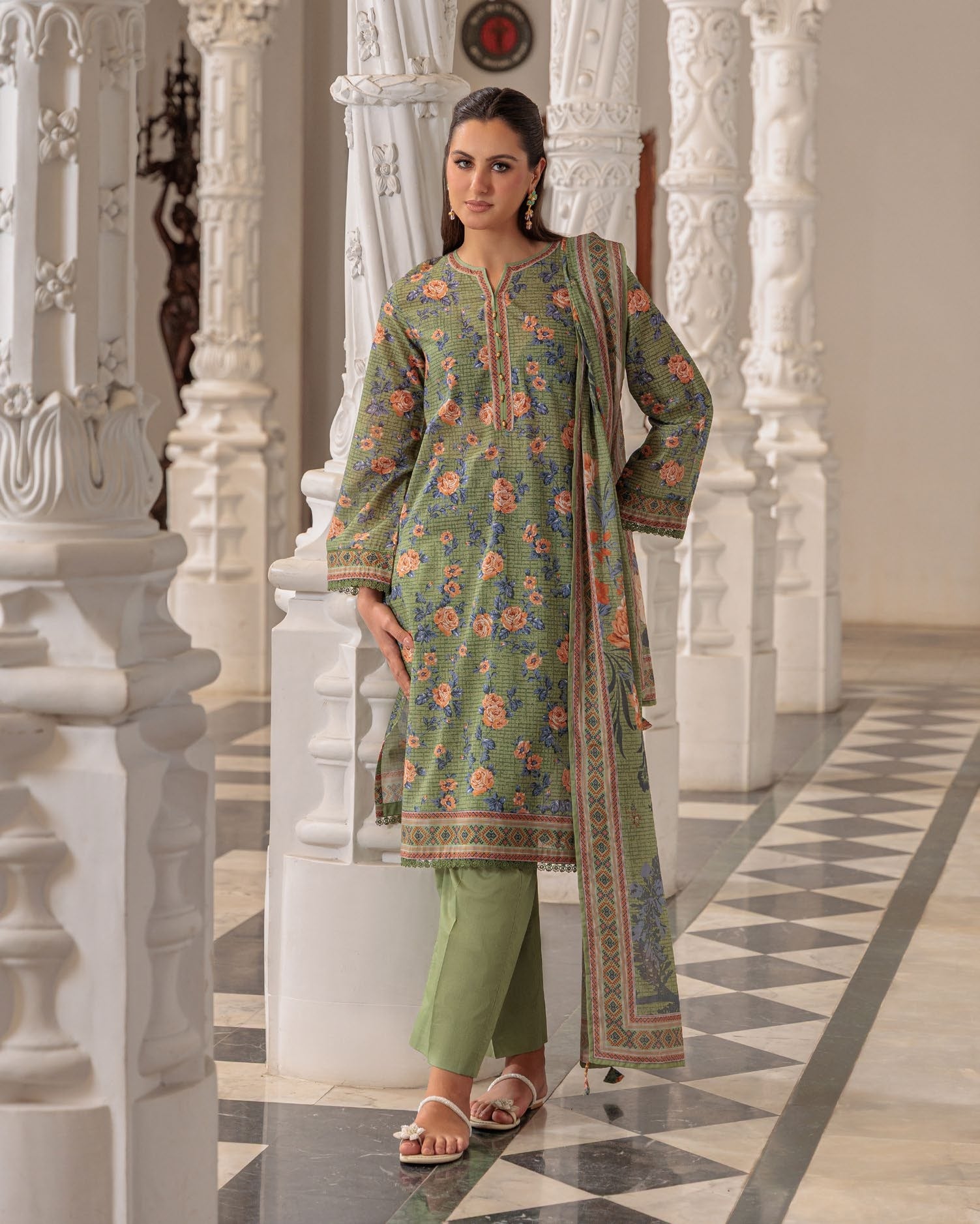 GulAhmed Soft Bloom Printed Lawn Suit