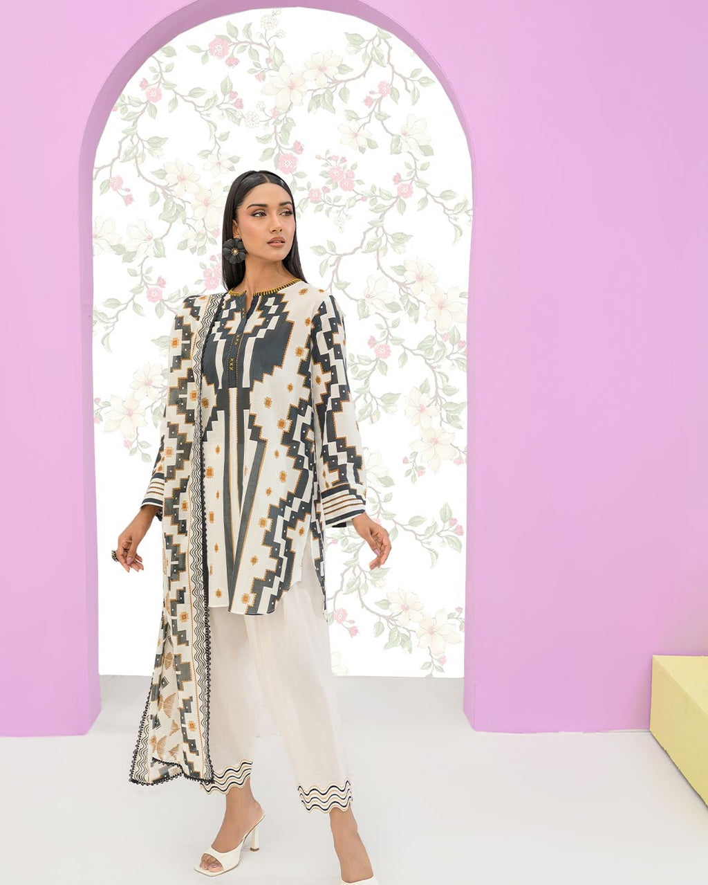 GulAhmed Freshly Cut Embroidered Lawn Suit
