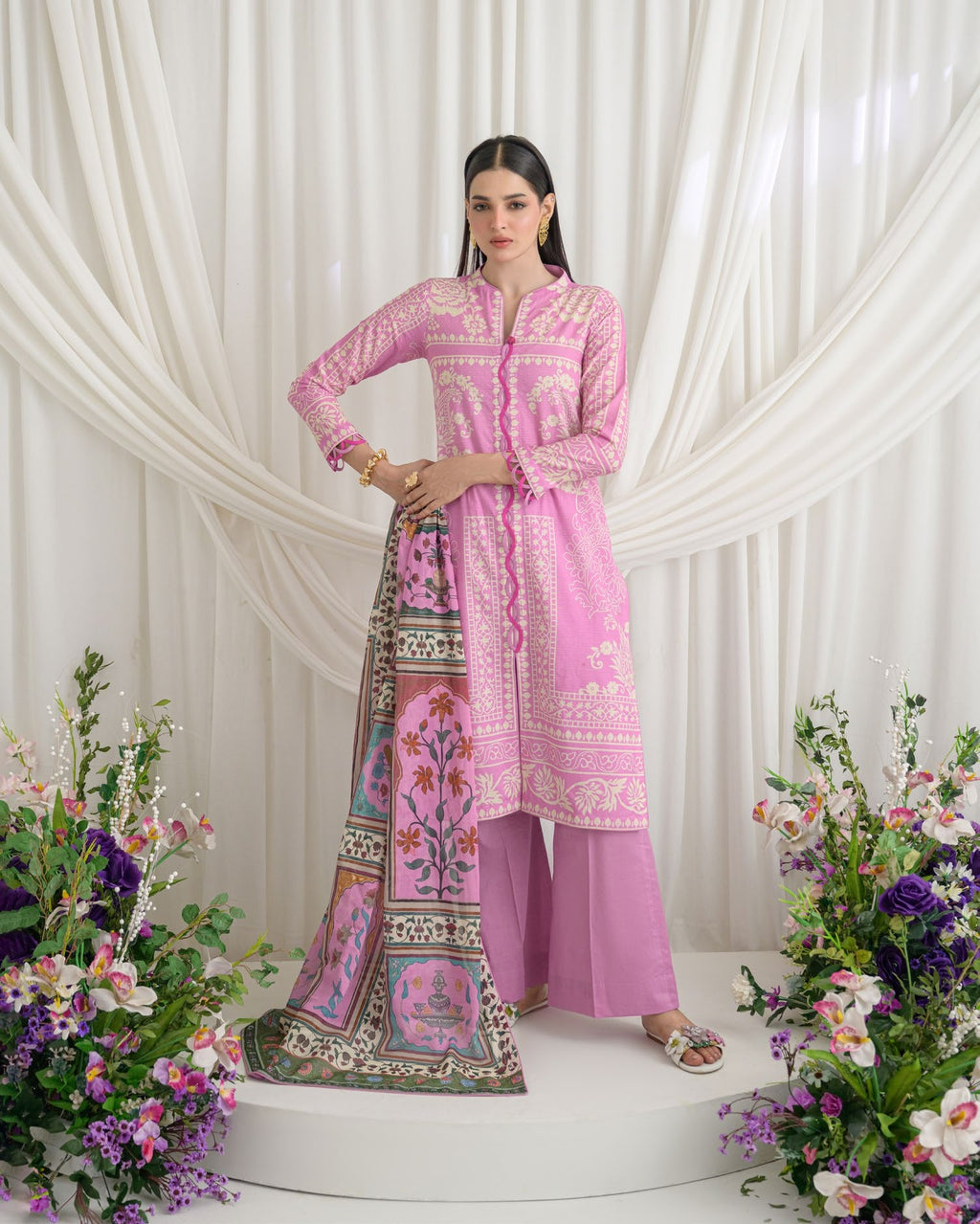 GulAhmed Luxe Petals Dobby Lawn Suit