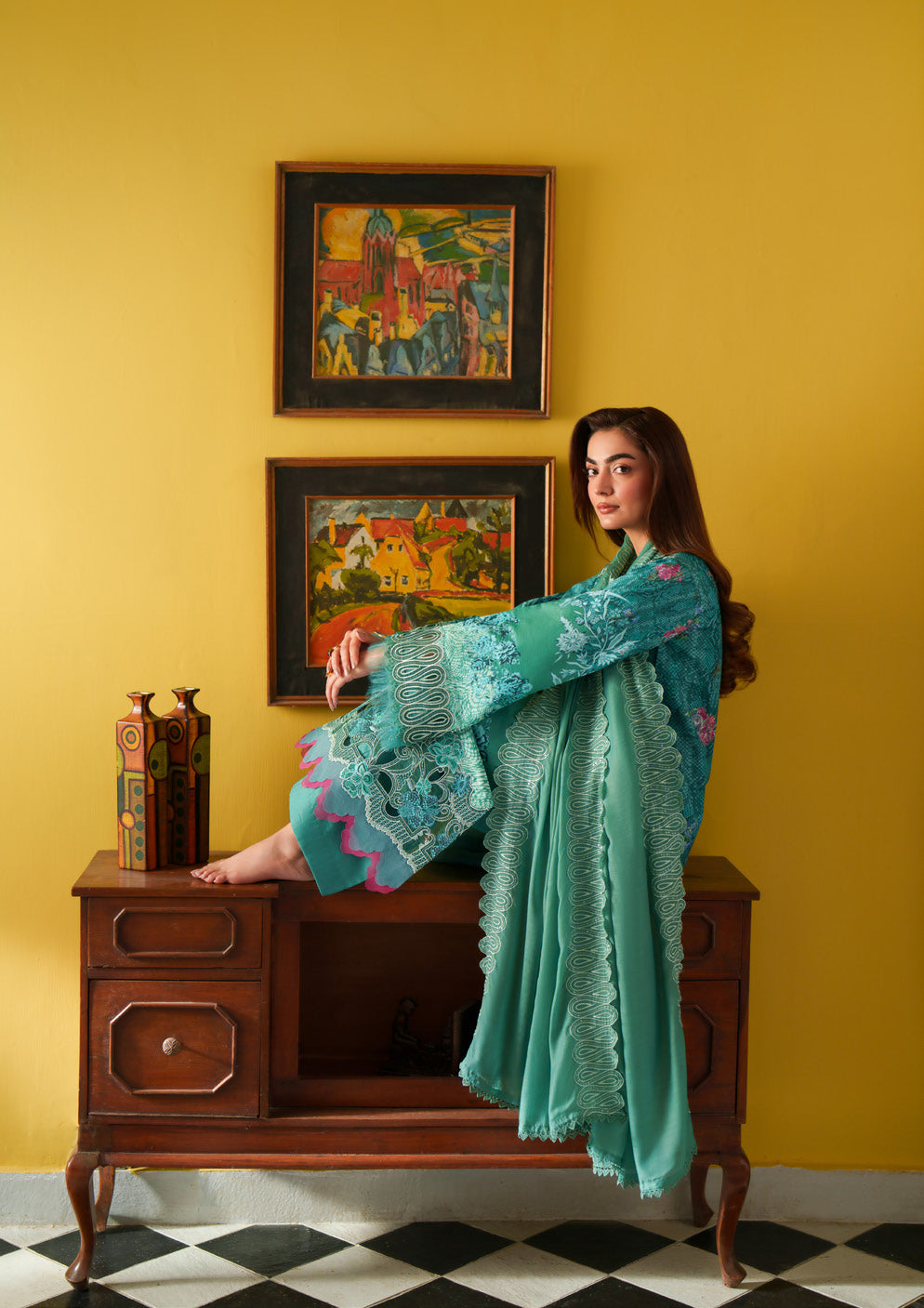 Parishay Azmir Printed Lawn 3 Piece Suit