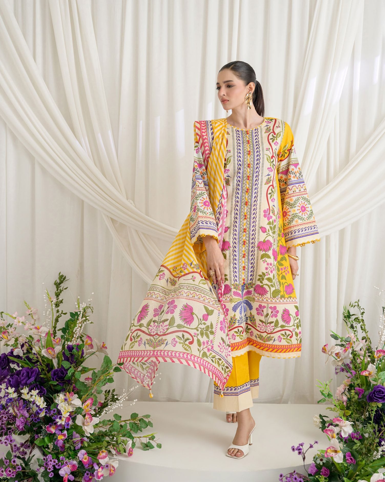 GulAhmed Flora Unfiltered Dobby Lawn Suit
