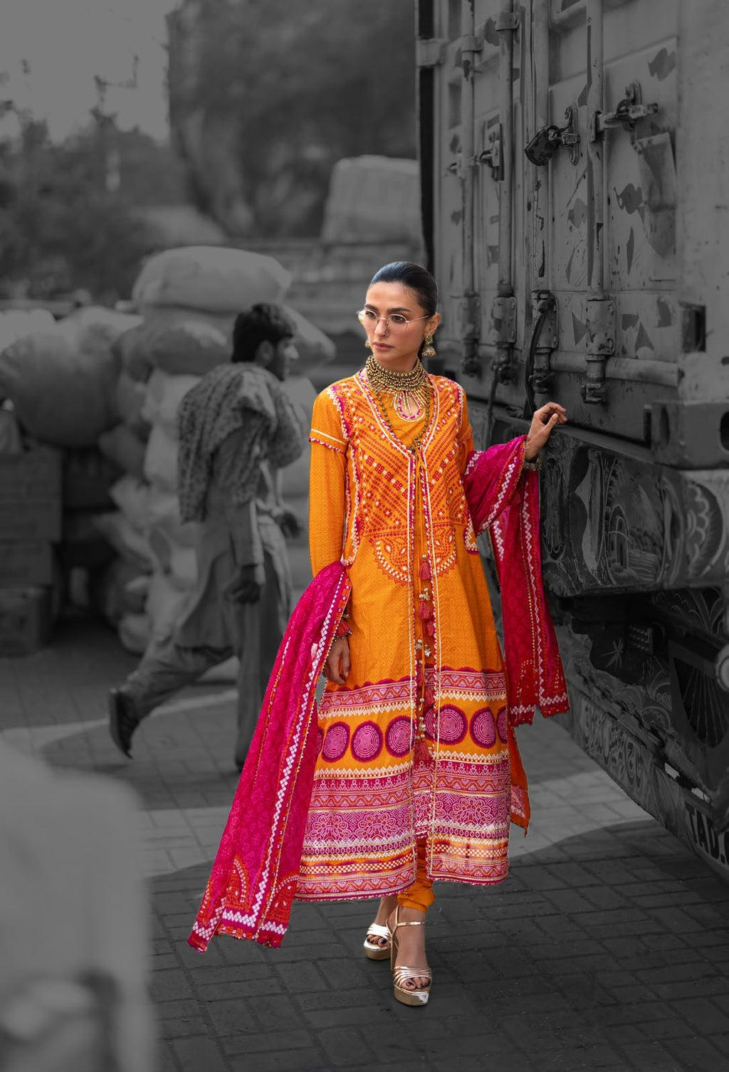 GulAhmed Chunri Printed Lawn 3 Piece Suit