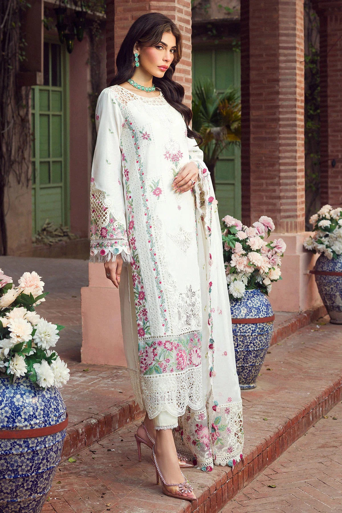 Motifz Premium Embroidered Lawn Unstitched Suit 4422-ZAHRA