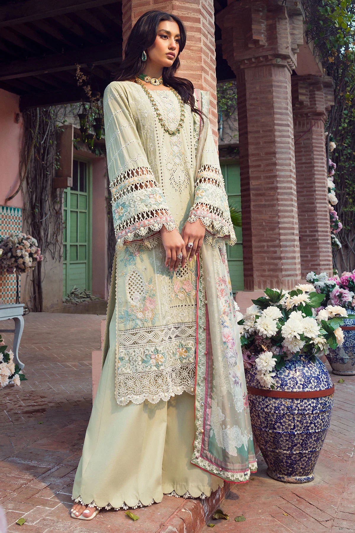 Motifz Premium Embroidered Lawn Unstitched Suit 4427-ZAIB