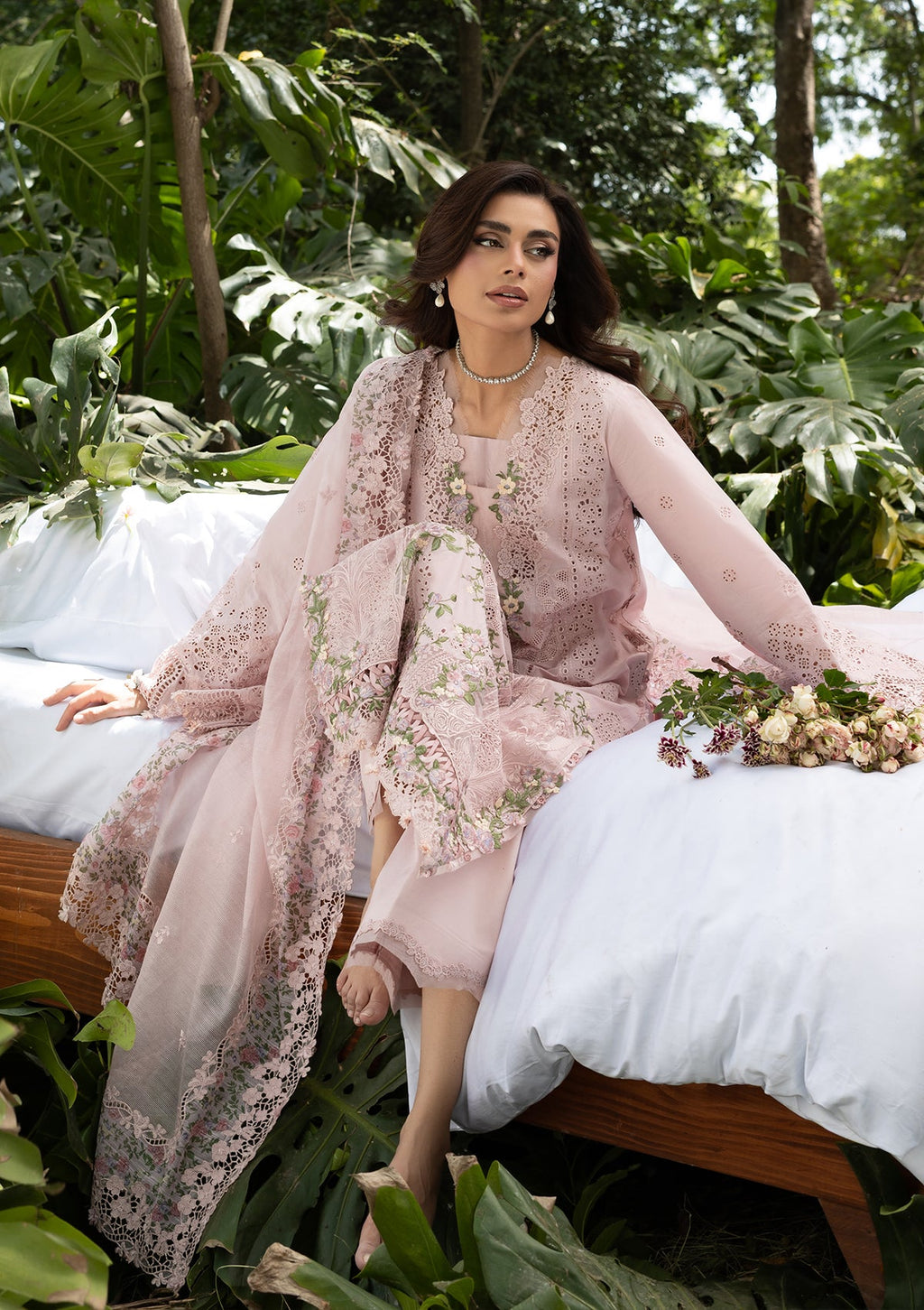 Elaf Luxury Lawn Vol II '26 – Love Escape – Unstitched 3 Piece