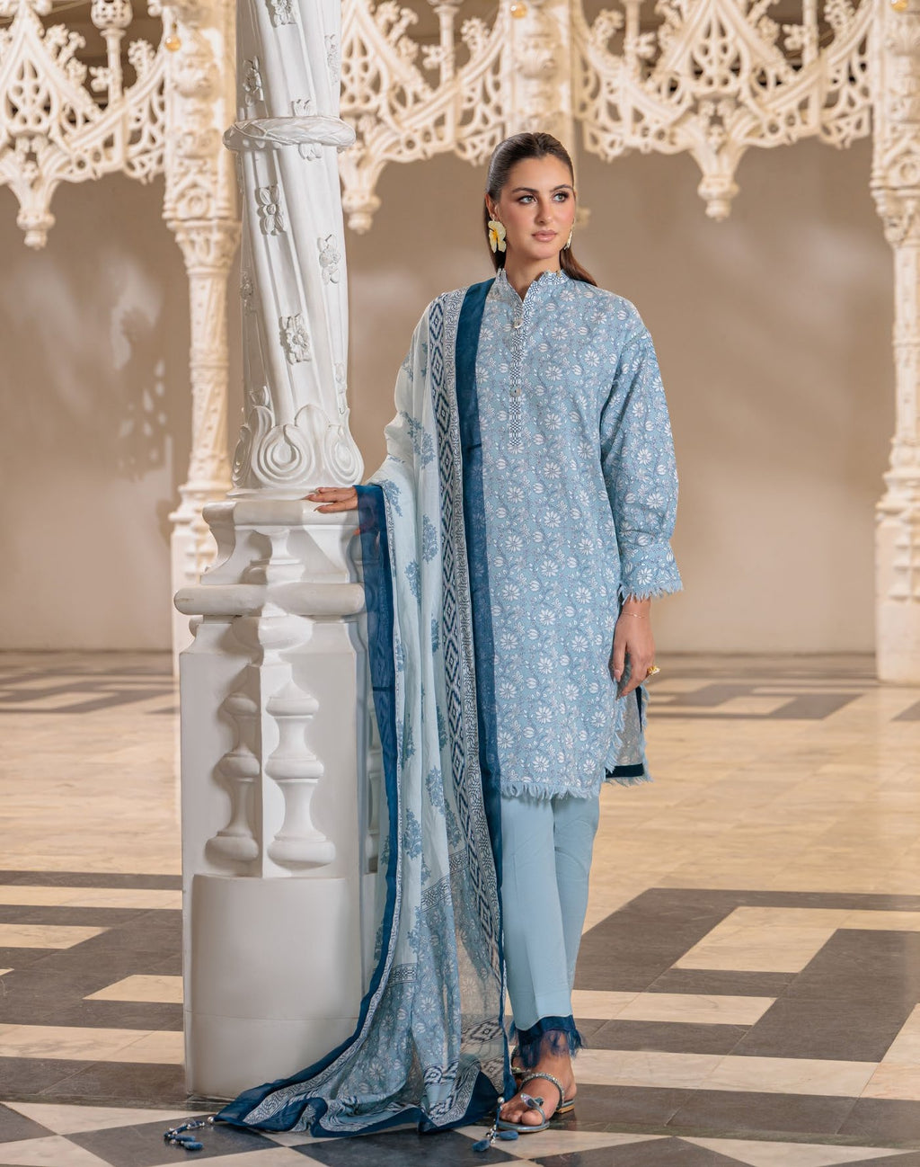 GulAhmed Hidden Light Printed Lawn Suit