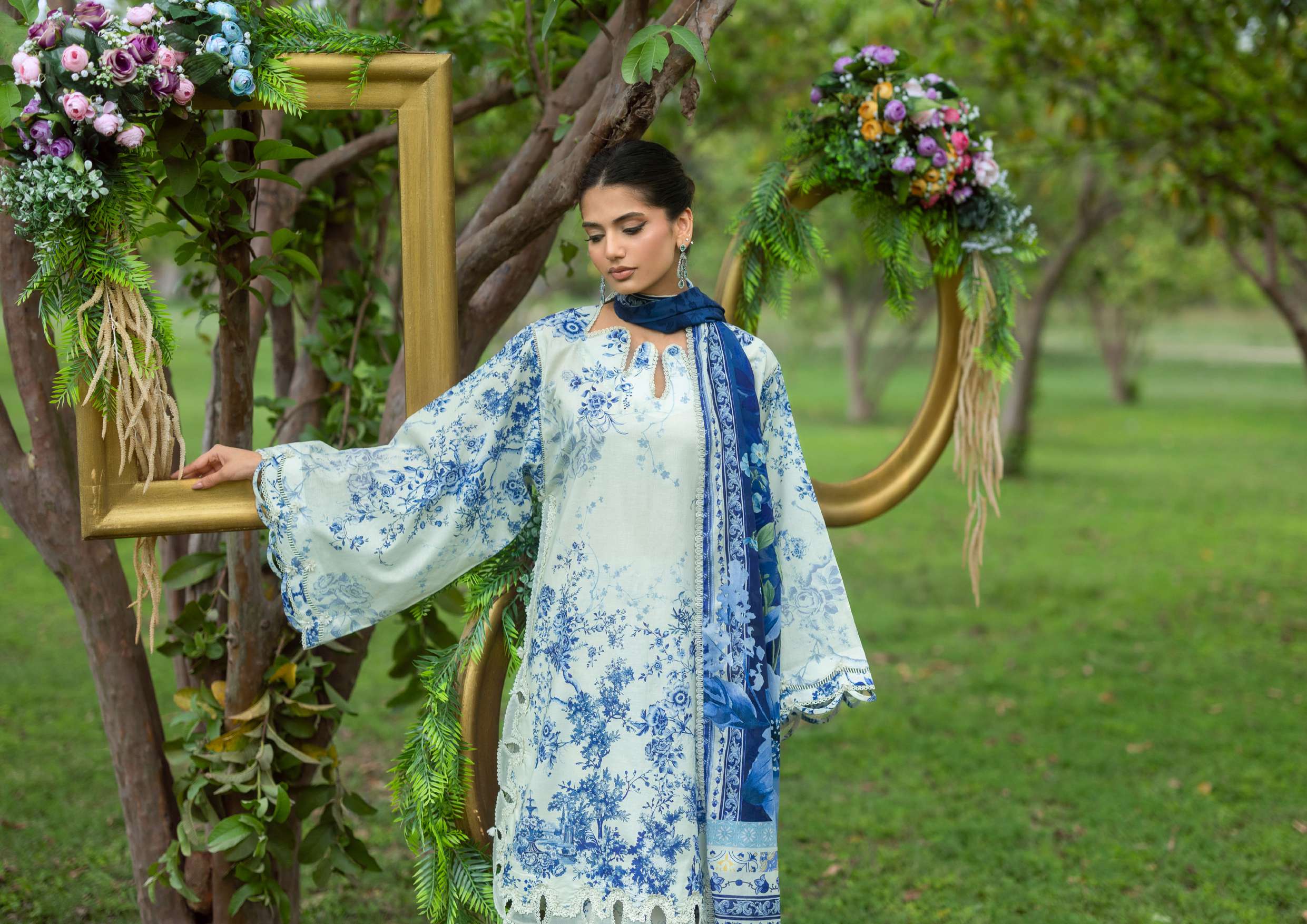 Elaf Bridgerton Fiori D'Avorio Printed Lawn 3 Piece Suit