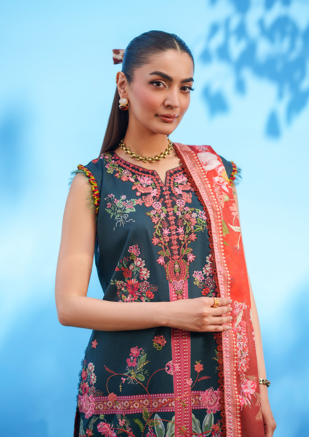 Parishay Azmir Printed Lawn 3 Piece Suit