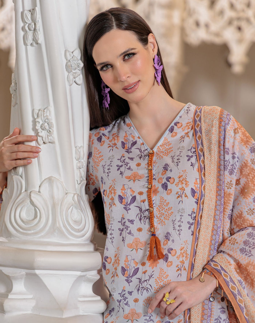 GulAhmed Calm Canvas Printed Lawn Suit