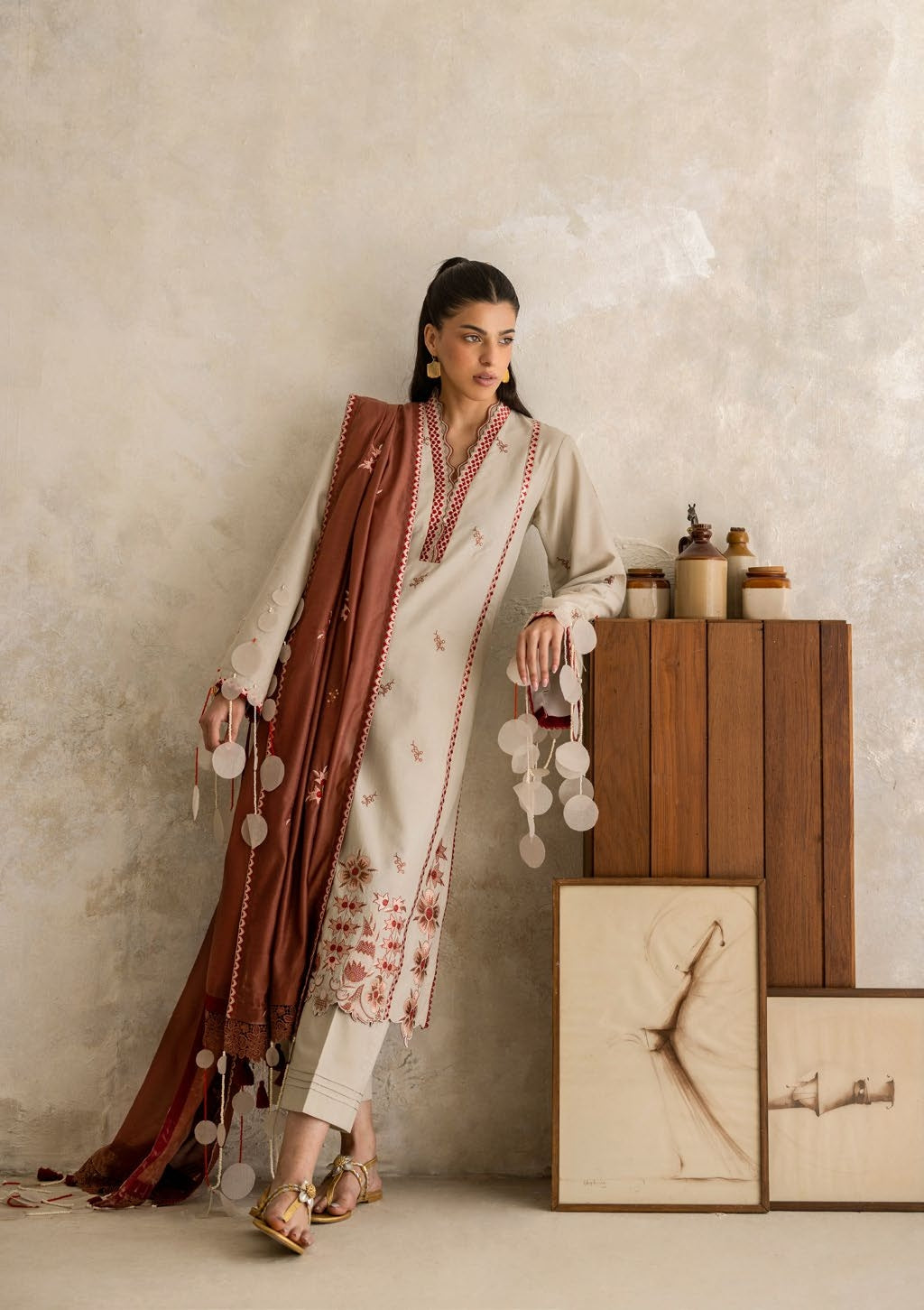 3-piece suit Fancy Embroidered│GulAhmed Lawn│Freesia