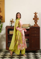 Parishay Azmir Printed Lawn 3 Piece Suit