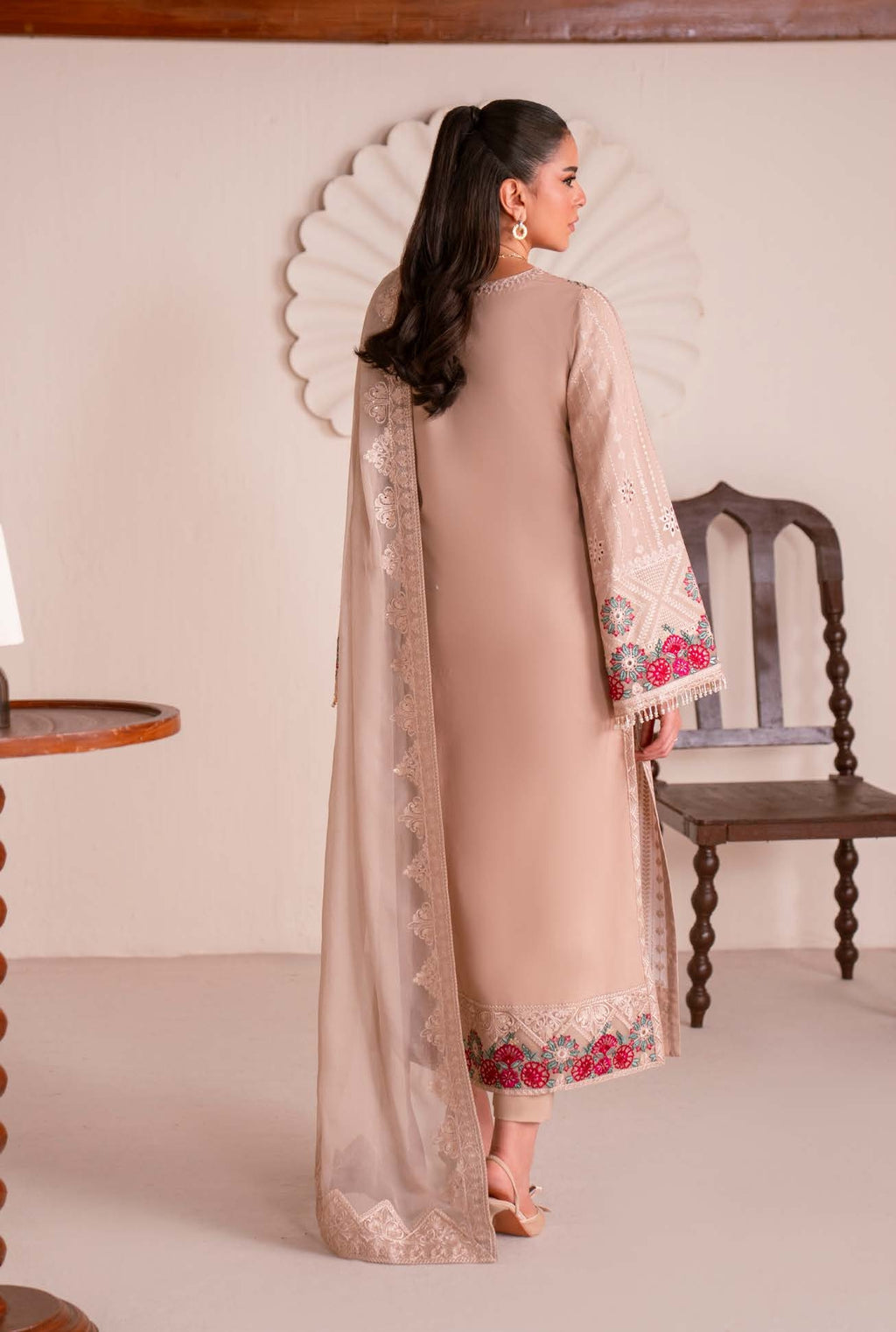 Maryum & Maria unstitched Lawn