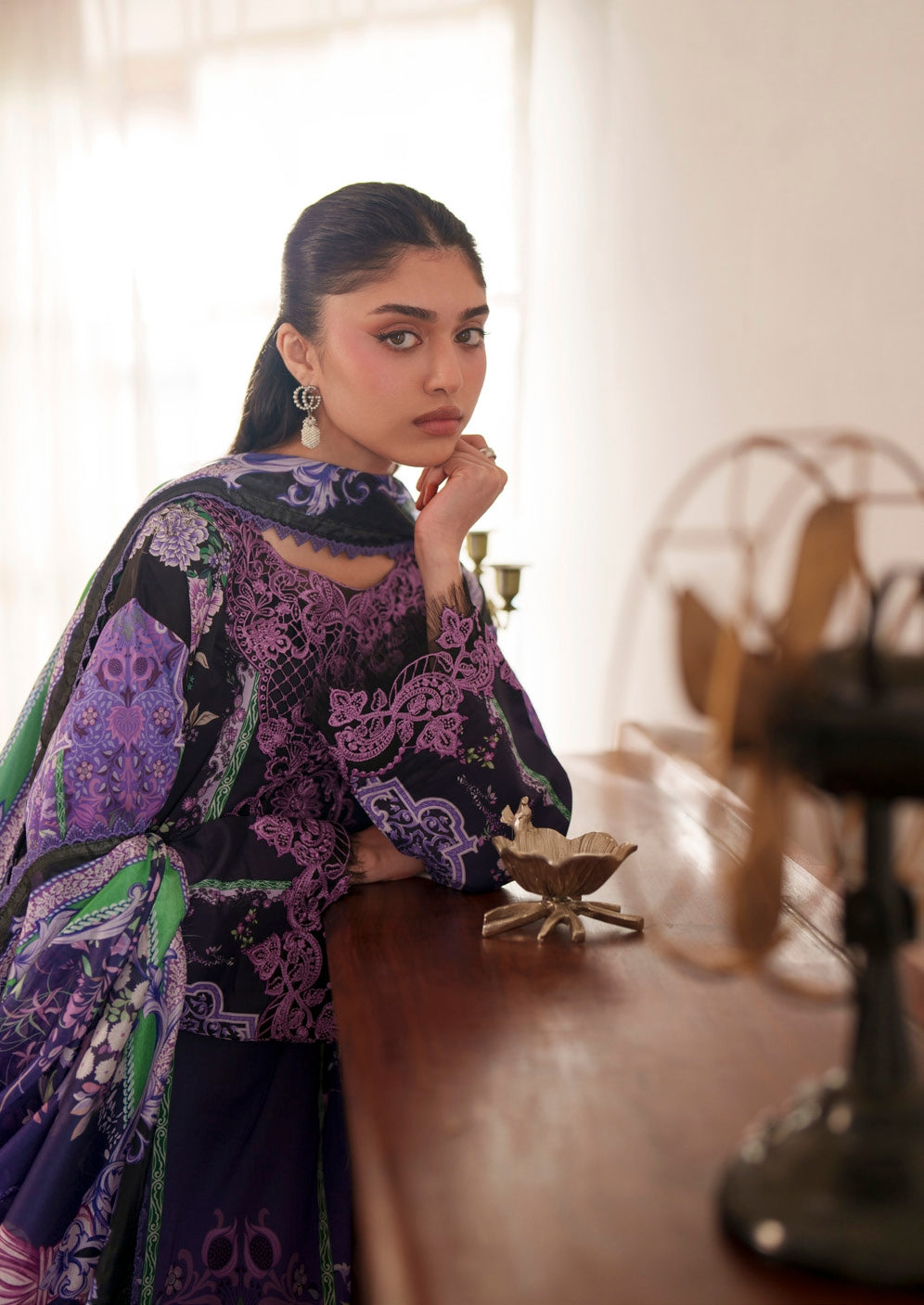 Parishay Azmir Printed Lawn 3 Piece Suit