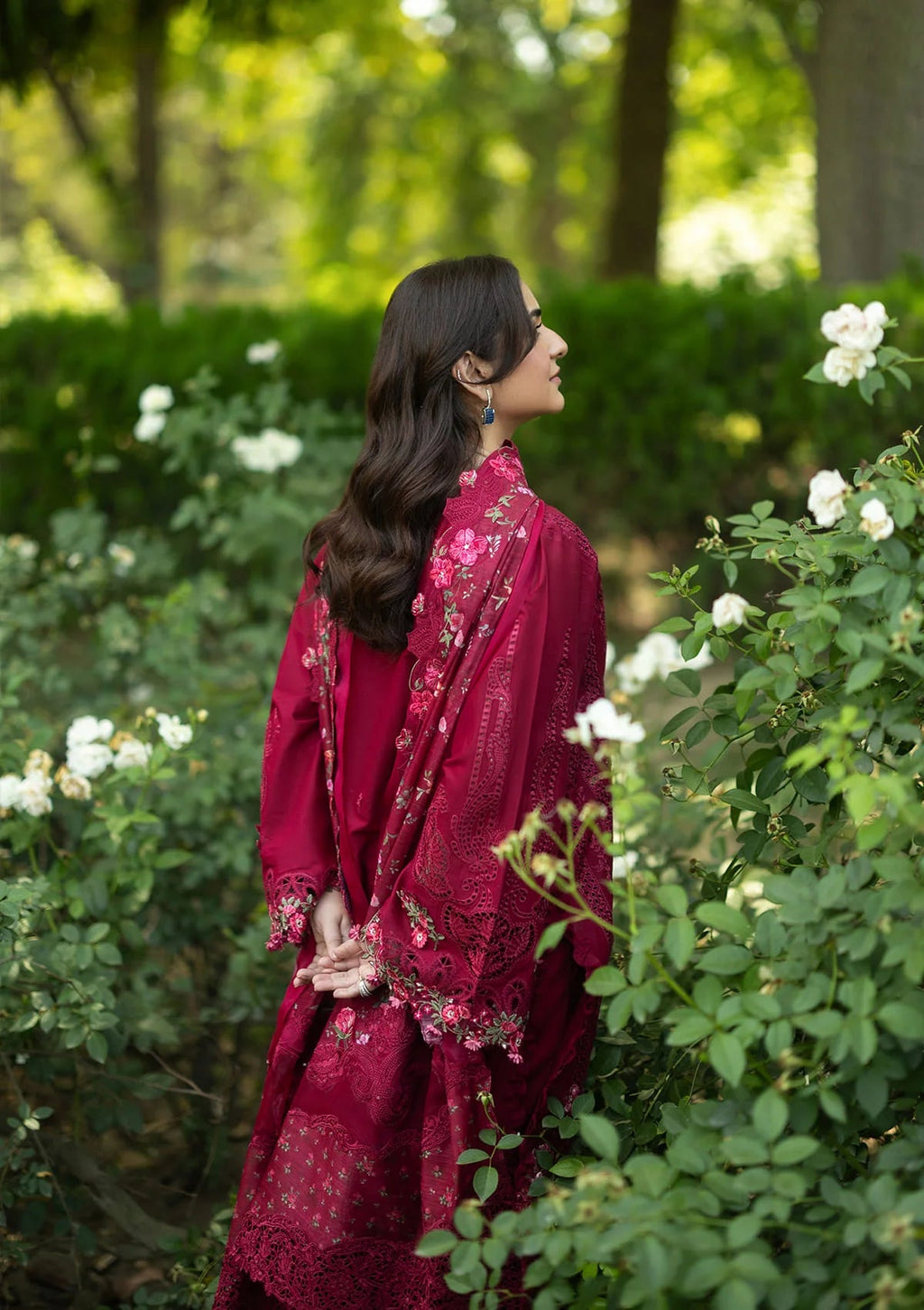 Elaf Luxury Lawn Vol II '26 – Falling Petals – Unstitched 3 Piece