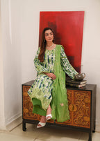 Parishay Azmir Printed Lawn 3 Piece Suit