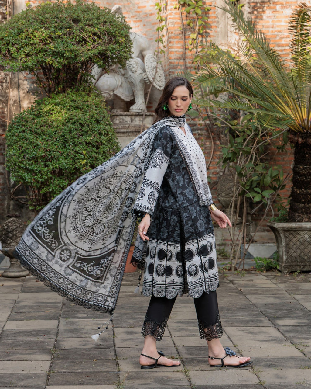 GulAhmed Petals Dark Printed Lawn Suit