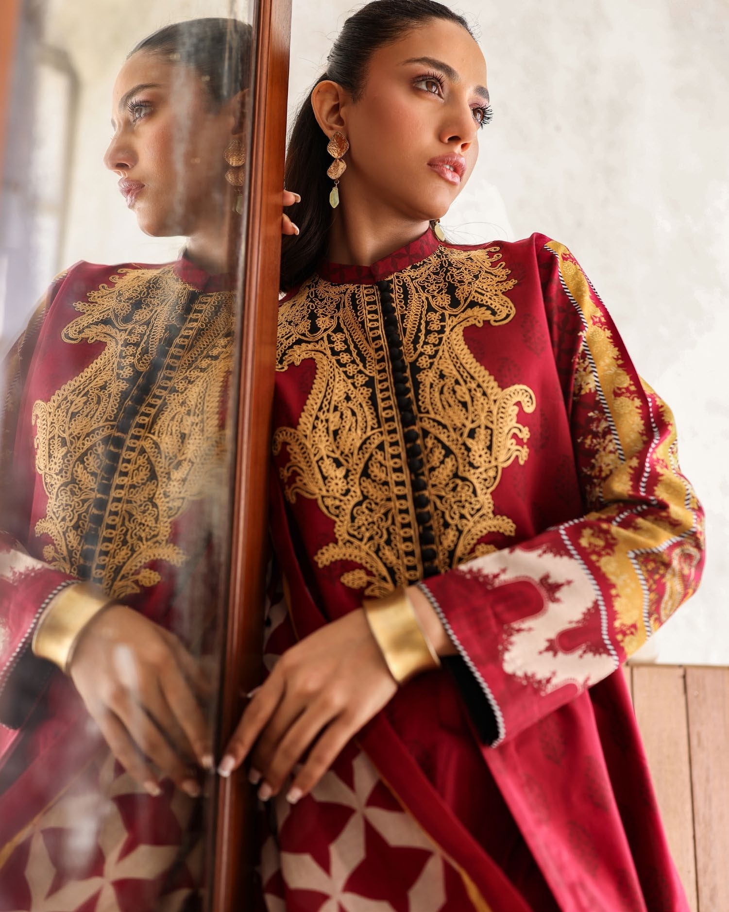 3-piece suit embroidered printed │GulAhmed Lawn│Freesia