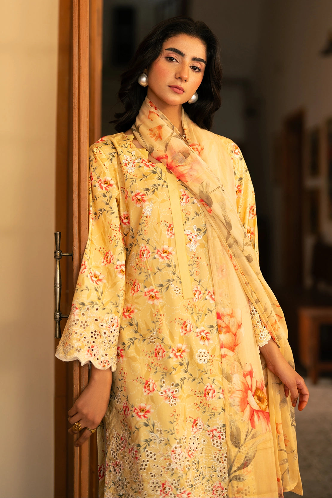 3 Piece - Premium Embroidered Lawn - 3726 - Unstitched image 1