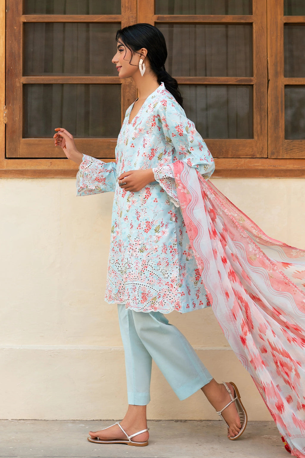3 Piece - Premium Embroidered Lawn - 3728 - Unstitched image 4