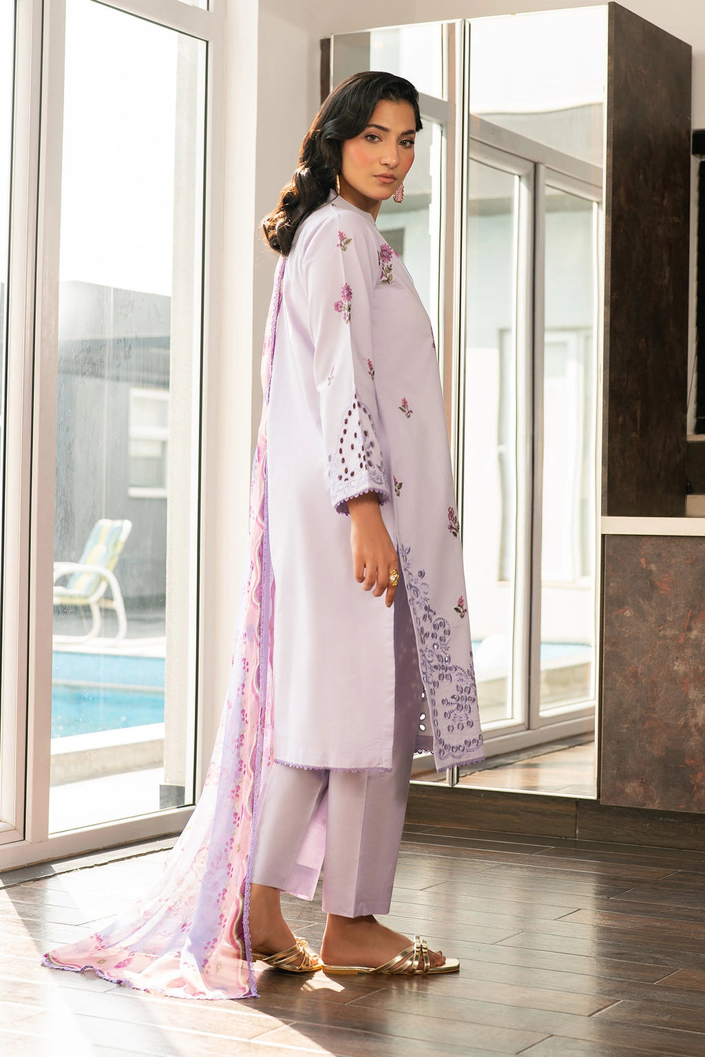 Rashid Tex 3 Piece Premium Embroidered Lawn 3762 Unstitched image 3