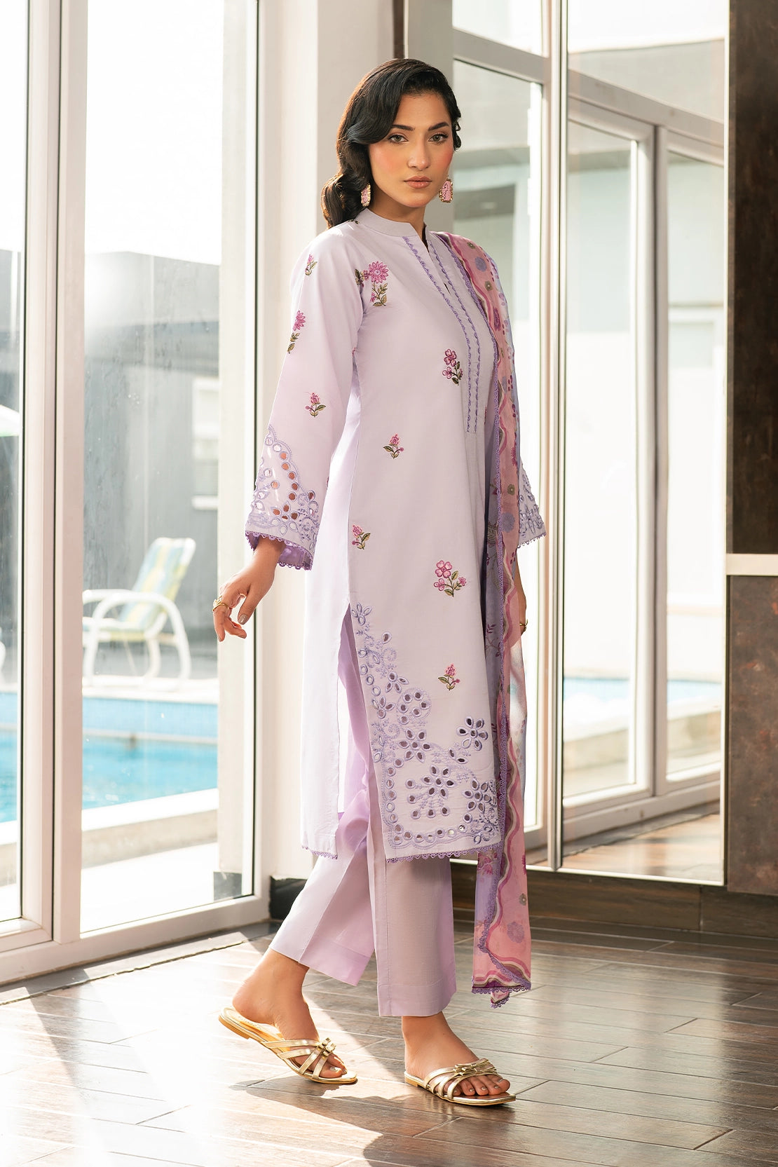 Rashid Tex 3 Piece Premium Embroidered Lawn 3762 Unstitched image 4