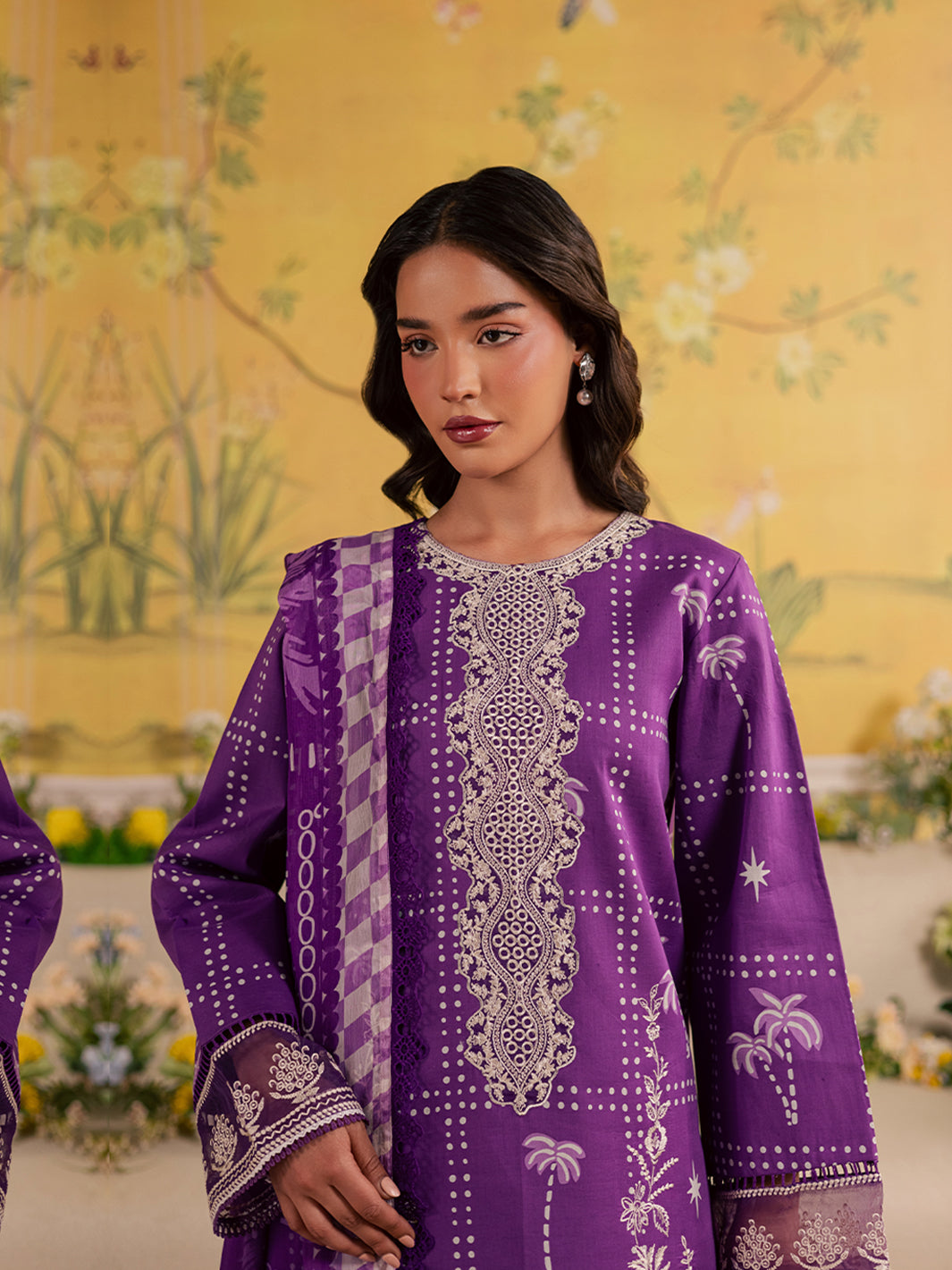 MJ-04 | 3 PC Lawn Mahnur Jahaan Lawn 26