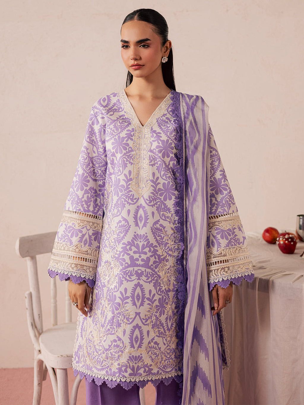 MJ-10 | 3 PC Lawn Unstitched Mahnur Jahaan Lawn 26